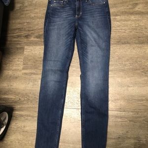 Hollister high-rise super skinny jeans